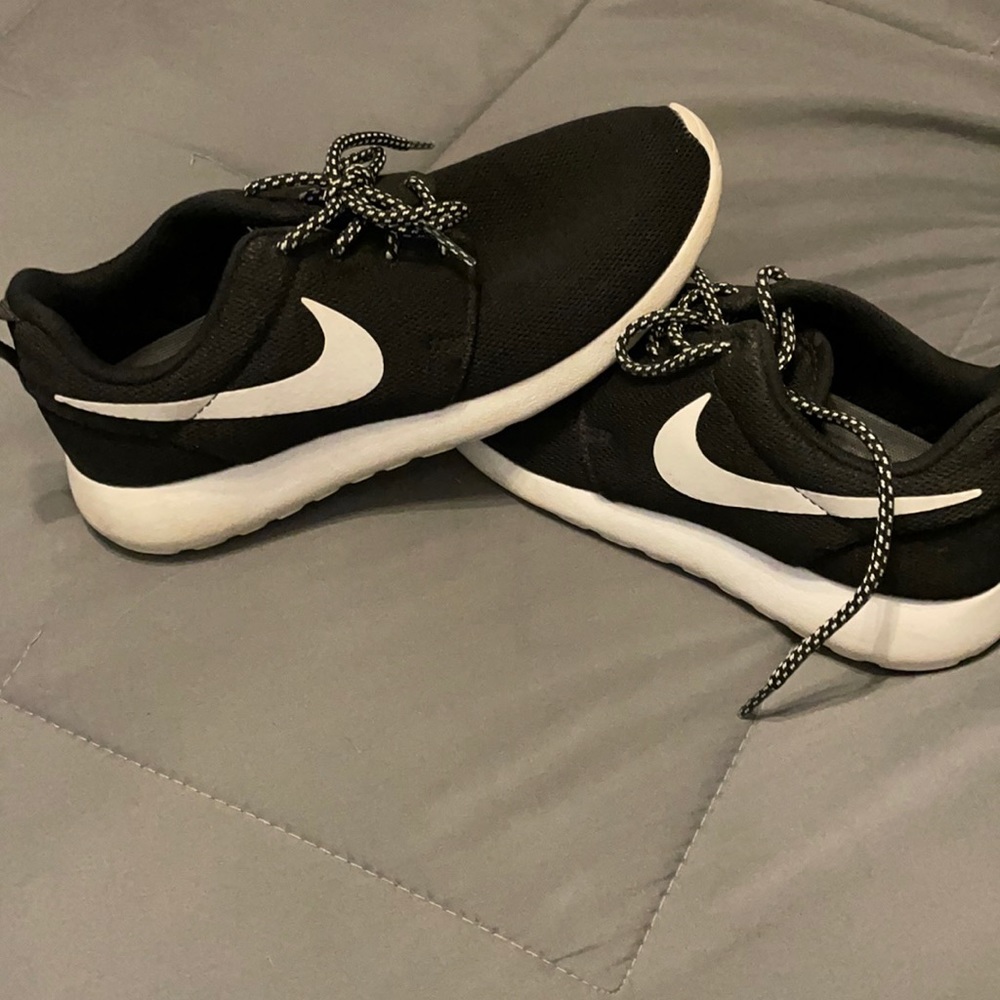 Nike shoes